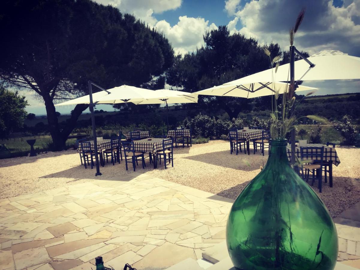 אקואוויווה דלה פונטי Agriturismo Tenuta Del Grillaio מראה חיצוני תמונה