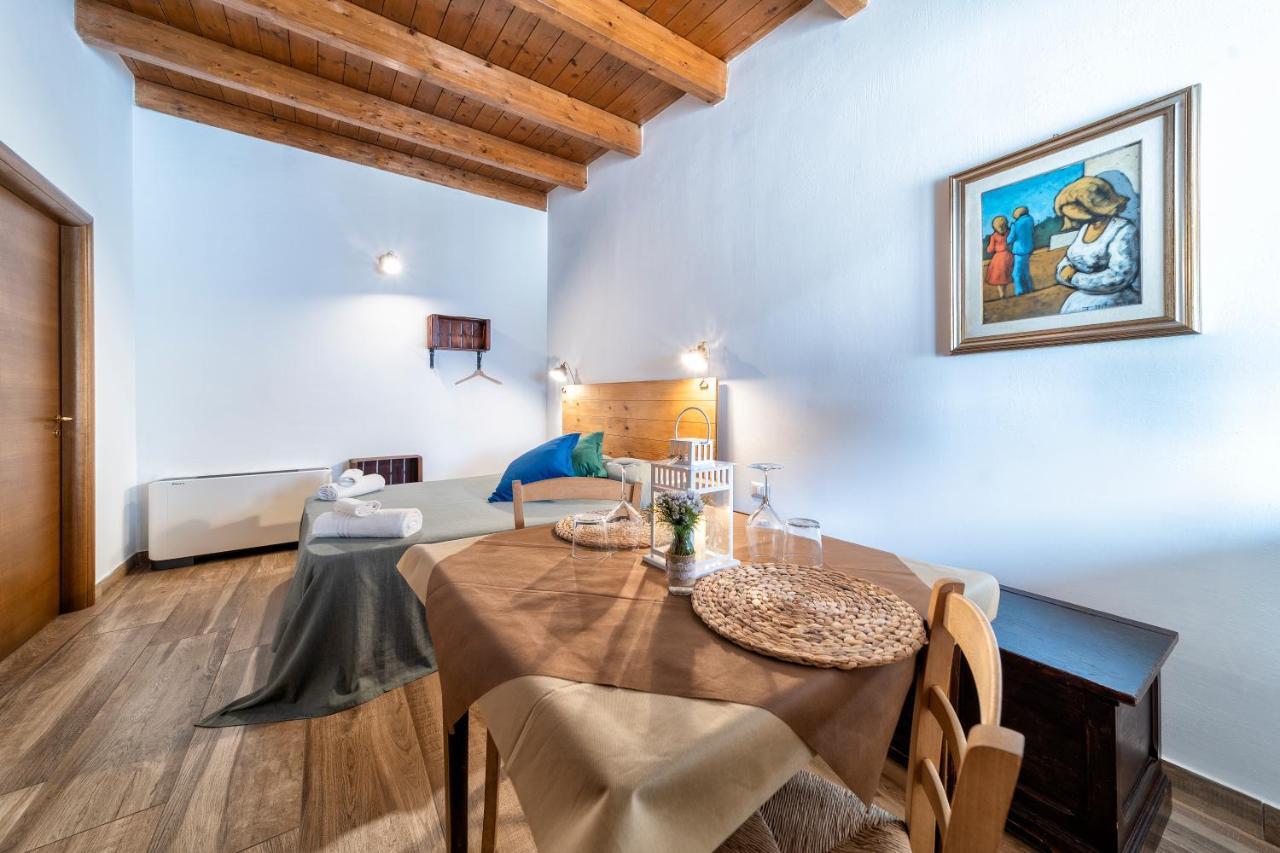 אקואוויווה דלה פונטי Agriturismo Tenuta Del Grillaio מראה חיצוני תמונה