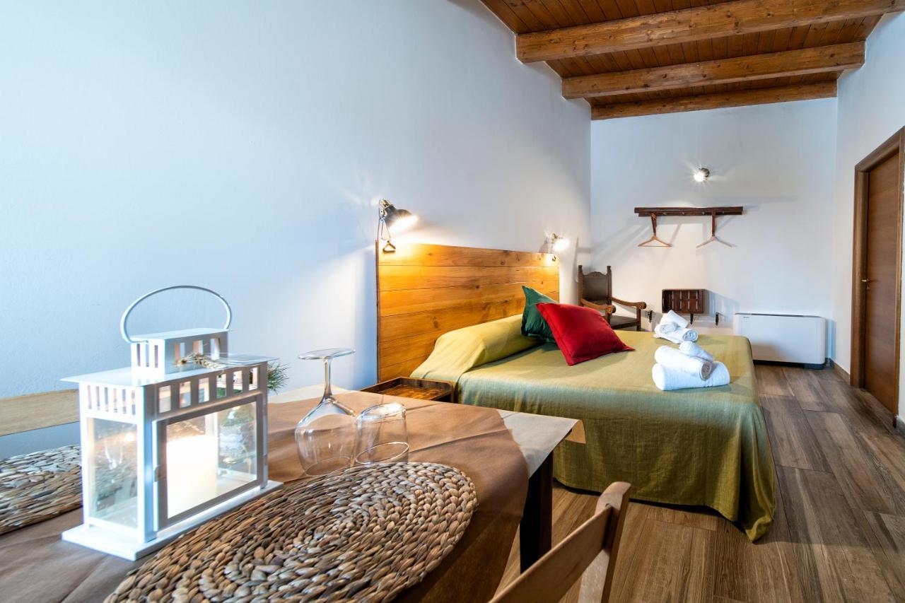 אקואוויווה דלה פונטי Agriturismo Tenuta Del Grillaio מראה חיצוני תמונה