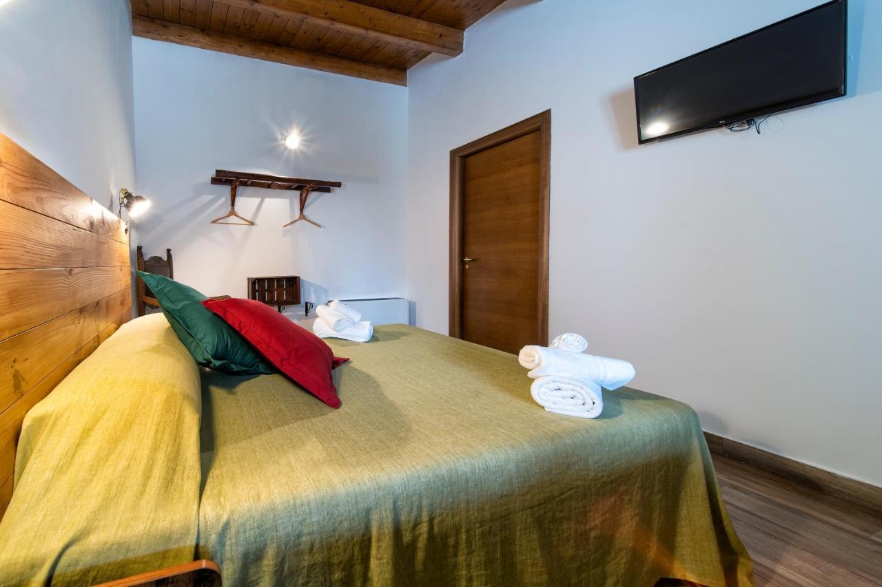 אקואוויווה דלה פונטי Agriturismo Tenuta Del Grillaio מראה חיצוני תמונה