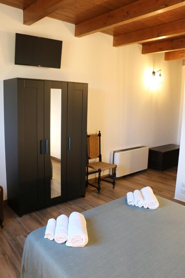 אקואוויווה דלה פונטי Agriturismo Tenuta Del Grillaio מראה חיצוני תמונה